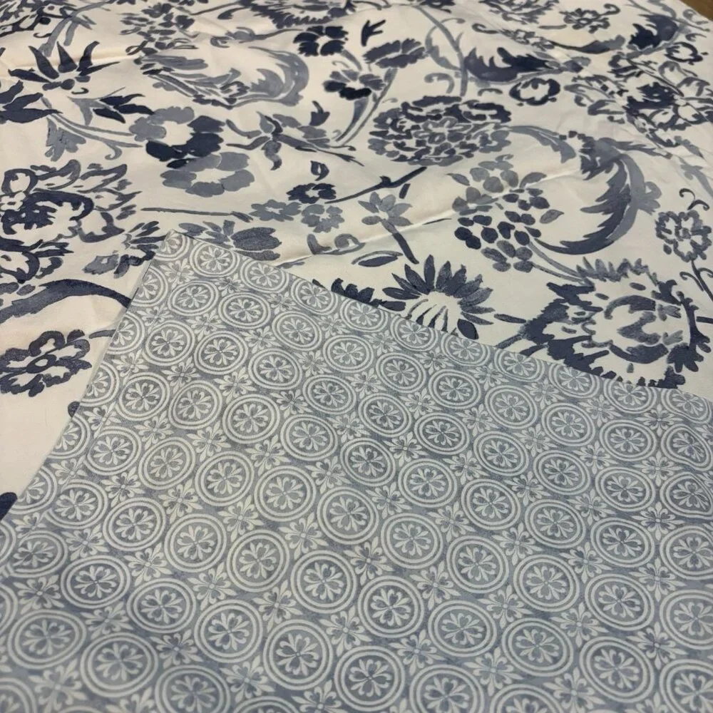 2 Liz Claiborne Pillow Shams Cases Blue White Floral 20”x36” Bedding Shabby - Picture 4 of 5